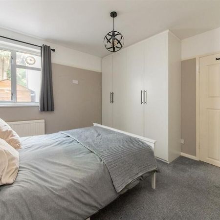 Apartament Vibrant & Stylish Mill Hill East Pad Hendon Zewnętrze zdjęcie
