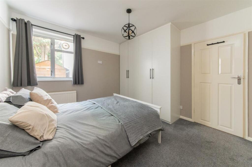 Apartament Vibrant & Stylish Mill Hill East Pad Hendon Zewnętrze zdjęcie